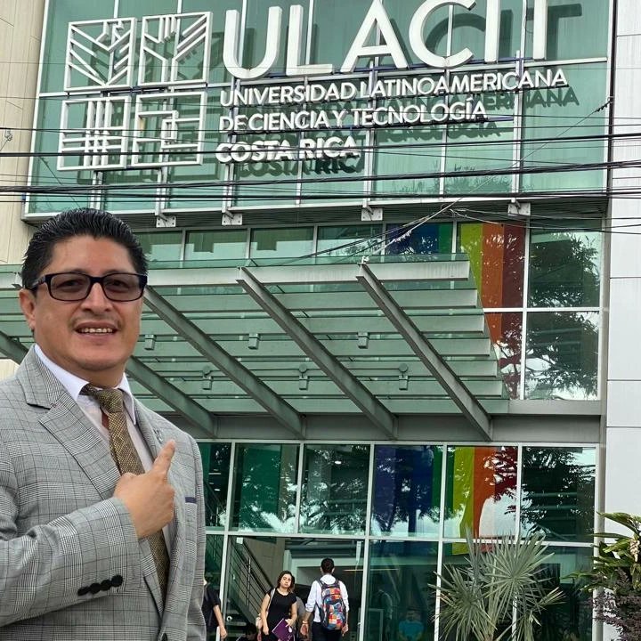 BachNery's tweet photo. Una experiencia maravillosa, con mucho conocimiento compartido por expertos de Latinoamérica.

Las Relaciones Públicas y la Comunicación Estratégica cada vez son más necesarias en todo ámbito laboral.
#GENial #IVCumbreLatinoamericana #RelacionesPúblicas #ComunicaciónEstratégica https://t.co/Nrt1lQZjK6