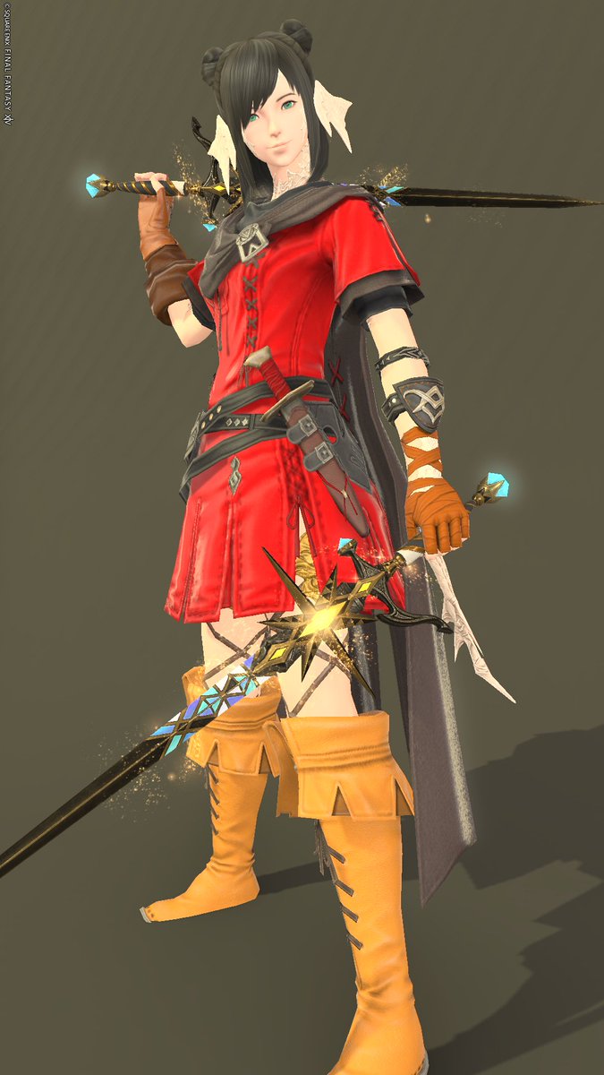 天獄零式4層のヴァイパー武器。鍔の宝石から出る金の光が仄かに刀身を