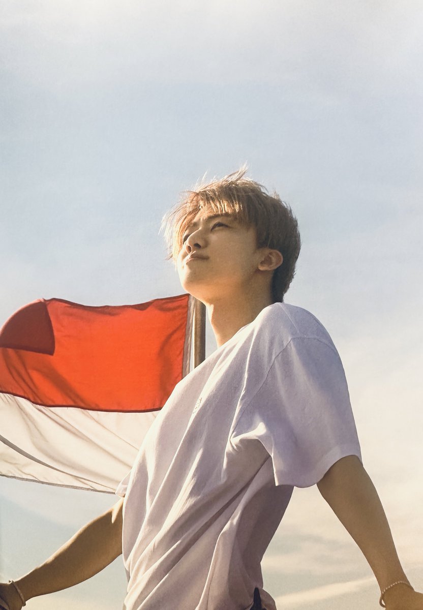 narshmallow813's tweet photo. 유독 좋았던 포토북 속 재민이 

#JAEMIN_NARCISSISM
#재민작가님_나르시시즘_기대된당힛
@NA_RCISSISM_ https://t.co/31ytBcbh6y