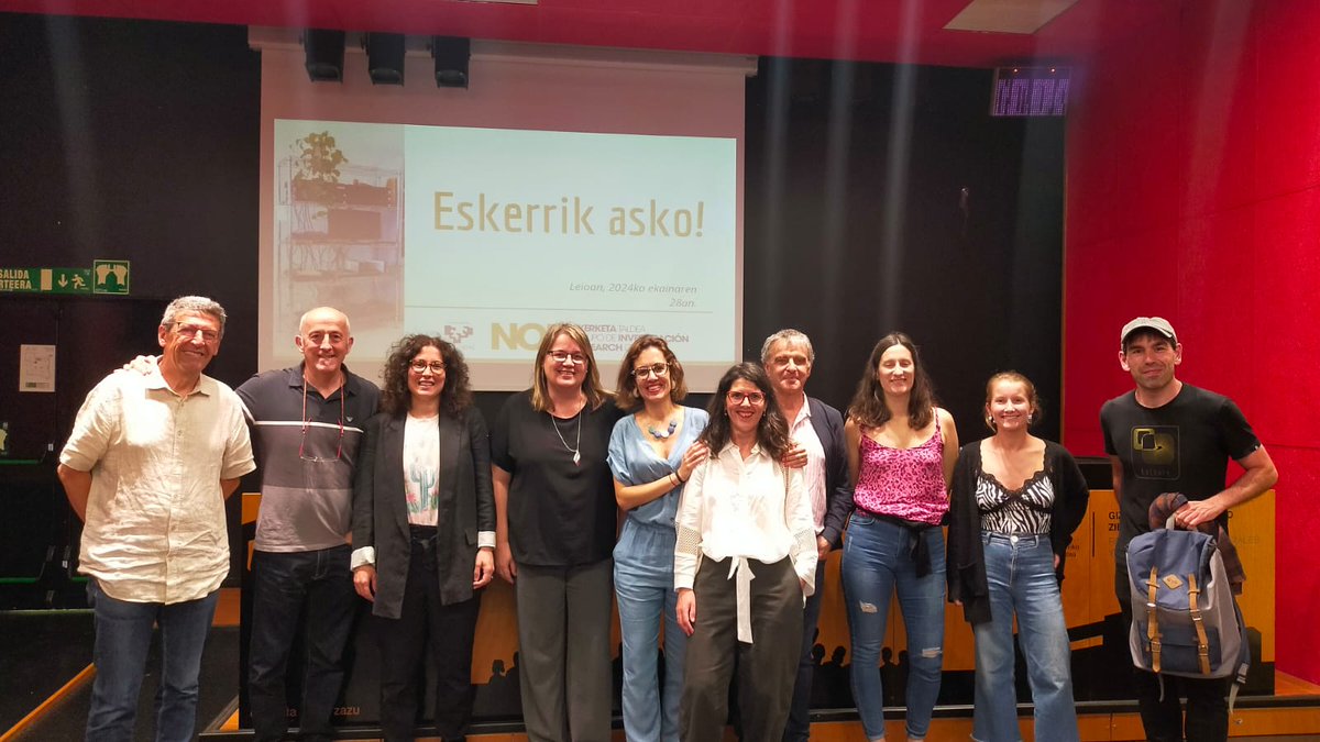 Marijo Deogracias (@desplazatua) on Twitter photo Hamarkada bat behar izan dut, baina heldu gara!
Eskerrik asko, <a href="/anna_matamala/">Anna Matamala</a> @katixagirre <a href="/arantzadelpozo/">adelpozo</a> + <a href="/NORikertaldea/">NOR ikerketa taldea</a>
zuzentzen duen gizon lasaiari: handitan zure pazientzia izan nahi dut! Eskerrik asko, Josu Amezaga!
#tesia #euskara #irisgarritasuna #ikusentzunezkoak Hamarkada bat behar izan dut, baina heldu gara!
Eskerrik asko, <a href="/anna_matamala/">Anna Matamala</a> @katixagirre <a href="/arantzadelpozo/">adelpozo</a> + <a href="/NORikertaldea/">NOR ikerketa taldea</a>
zuzentzen duen gizon lasaiari: handitan zure pazientzia izan nahi dut! Eskerrik asko, Josu Amezaga!
#tesia #euskara #irisgarritasuna #ikusentzunezkoak