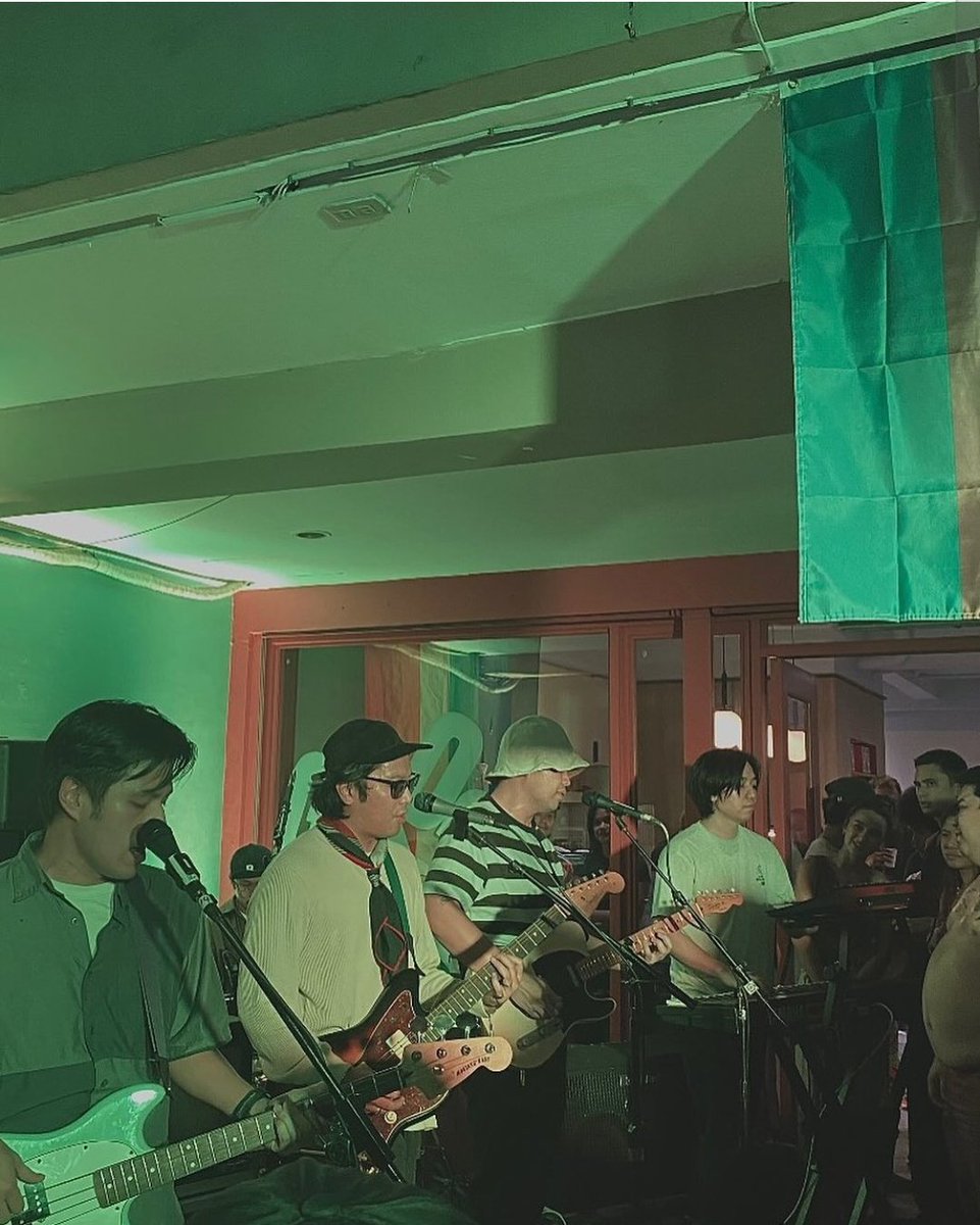 aussiejboy's tweet photo. James and Issa supporting @CARELESS_PH family @sosbandforever and @augustwahh
last night @fetedelamusiqueph
©️ctto
#JamesReid | James Reid @tellemjaye
#IsssPressman #SosBand #AugustWahh #CarelessMusic
#FetePH30 https://t.co/D5zoV4Q8lS