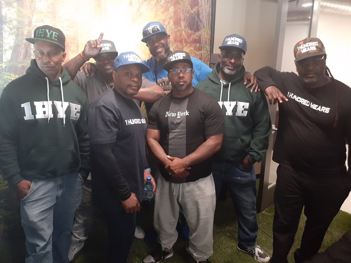 Over 160 men came out to THUG THERAPY <a href="/CobizRichmond/">CoBiz Richmond</a> last night! An amazing event that shows how we can come together &amp; share thoughts on how to help ourselves so that we can help the youth &amp; community!

Shoutout to <a href="/MistahFAB/">STAN PABLO</a> for collaborating!! #youthempowerment <a href="/CCC_Probation/">Contra Costa County Probation Department</a>