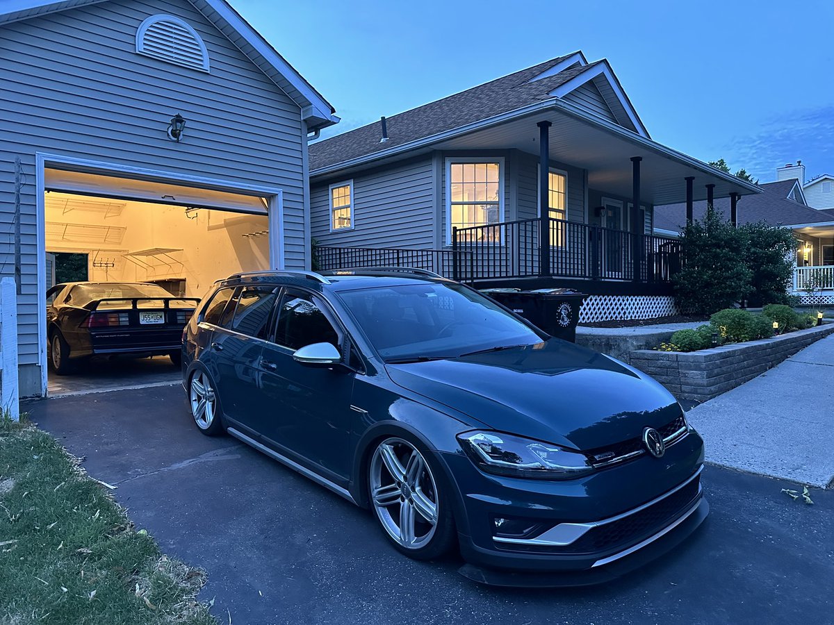 BCrelin's tweet photo. We bought a house today. We’re on the end of a cul de sac too. AND both of my cars are finally in one place together. Dreams do come true. https://t.co/1Fir8kLB8x