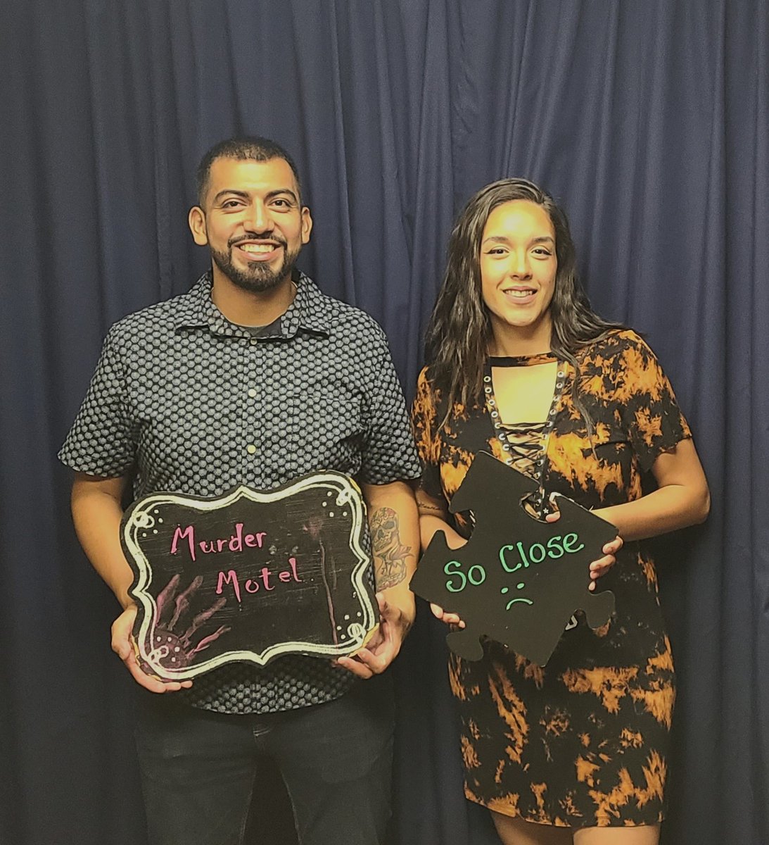 Keynundrum's tweet photo. This duo was so close to finding the killer, but then the buzzer went off and they were unable to escape Murder Motel! Nice try! Thanks for coming and we hope to see you soon for Murder of Crows! https://t.co/ddmfU029T5