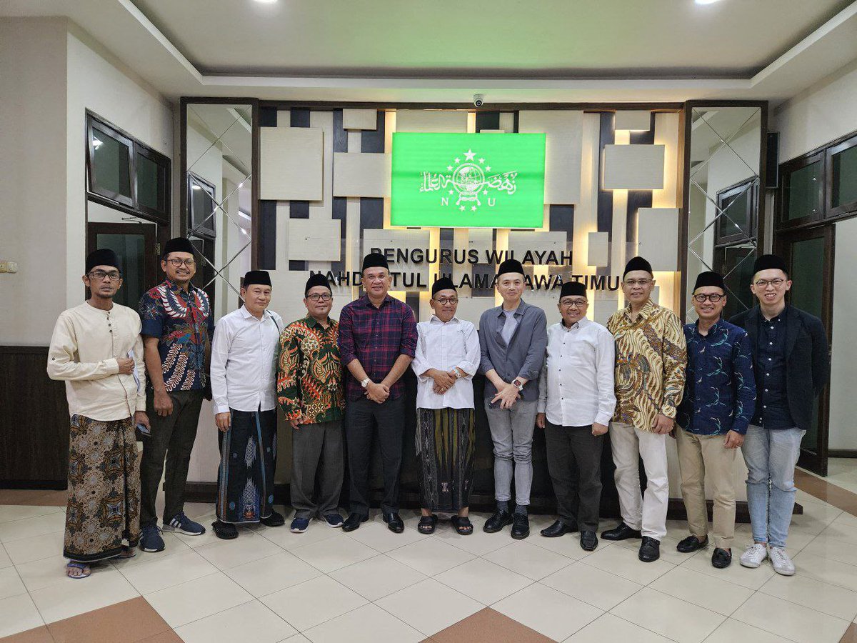 BDespair61795's tweet photo. Realizing shared dreams in terms of clear economic sectors  Crypto syariah @GREENX_IO 
@nu_online 
@MUIpusat
#CrypoSyariah #GreenX #CryptoNU #Cryptosyariah #Cryptoshariah https://t.co/rKAjwn0AfF