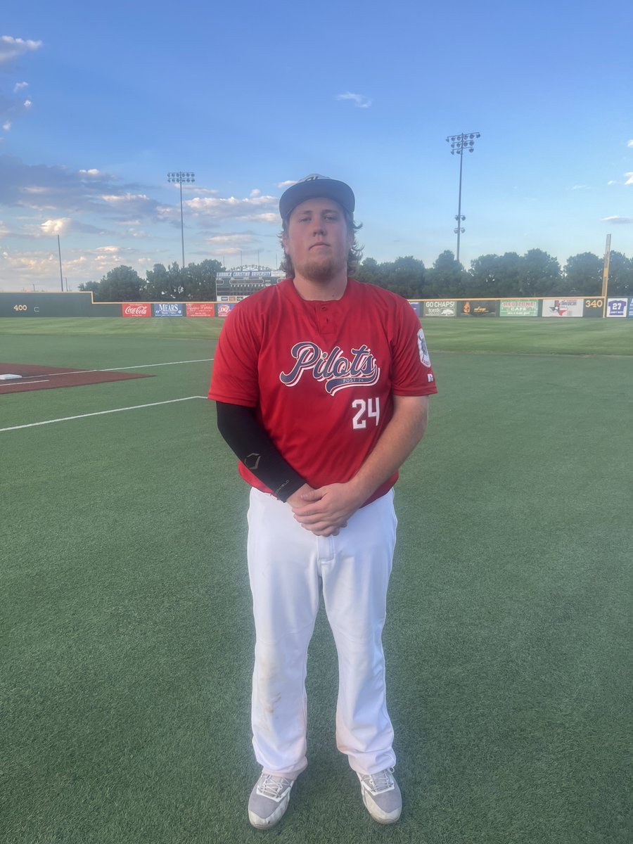 FiveToolTexas's tweet photo. F: @Post26Pilots 2, Midland Dawgs 0
PoG: @_Saul42 1-2, RBI
Notable: @Major_Byrd34 4 IP, 4K https://t.co/0NrzZhvxKK
