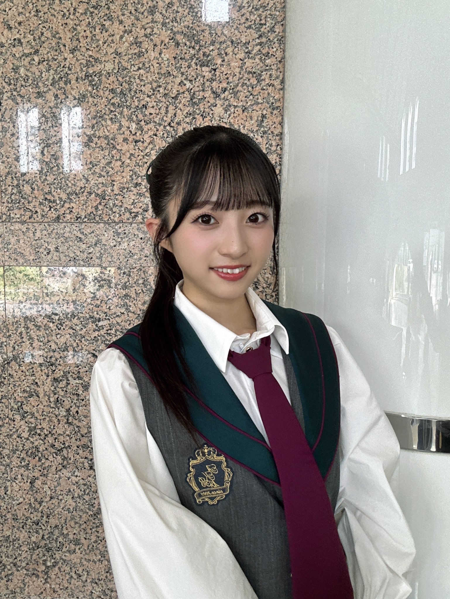 AKB48 秋山由奈サイン入りポストカード•ノーマルポストカードセット