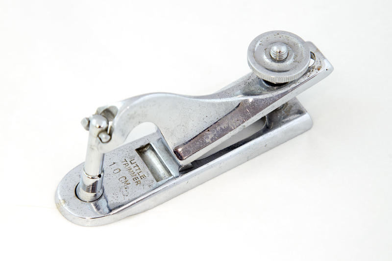 The Aussie Version of the American Gomco, known as the "Little Trimmer".