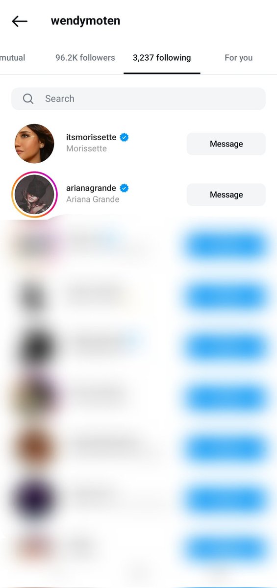 mowiemori's tweet photo. Huyy!! I just noticed that the international artist and original singer of the song "Come in Out of the Rain" Wendy Moten is following Morissette. 🥹🫶🫶🫶 https://t.co/pX79vWFKZq