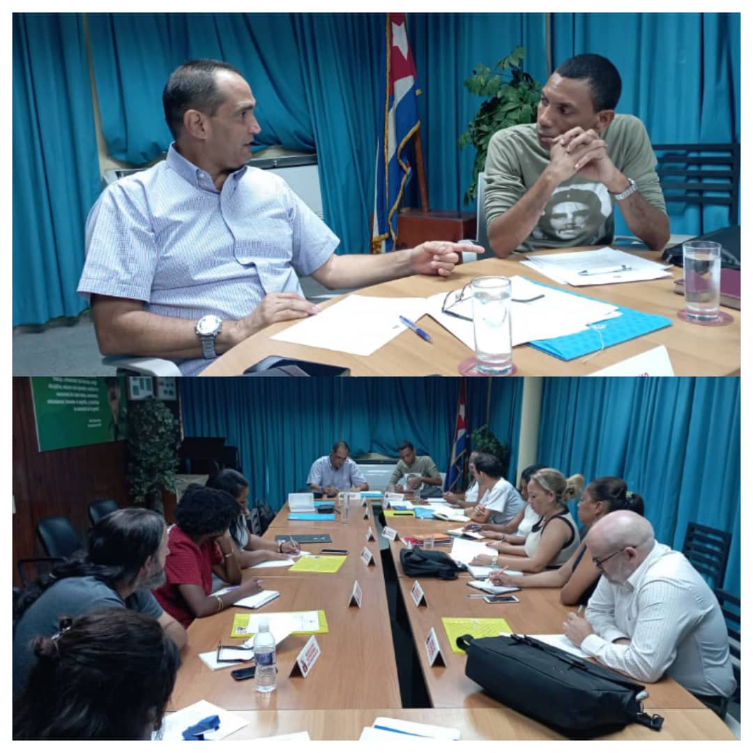 Participamos reunión del Buró del Pcc de municipio Playa en #LaHabanaDeTodos, evaluamos tema de impacto para la vida política del territorio.
#LaHabanaViveEnMí