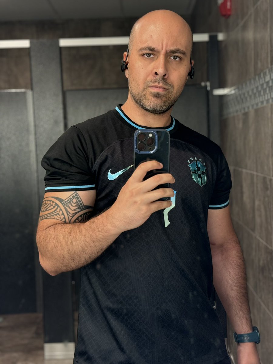 Capitao's tweet photo. f*ck it, it’s fine. https://t.co/580XwwIvwN
