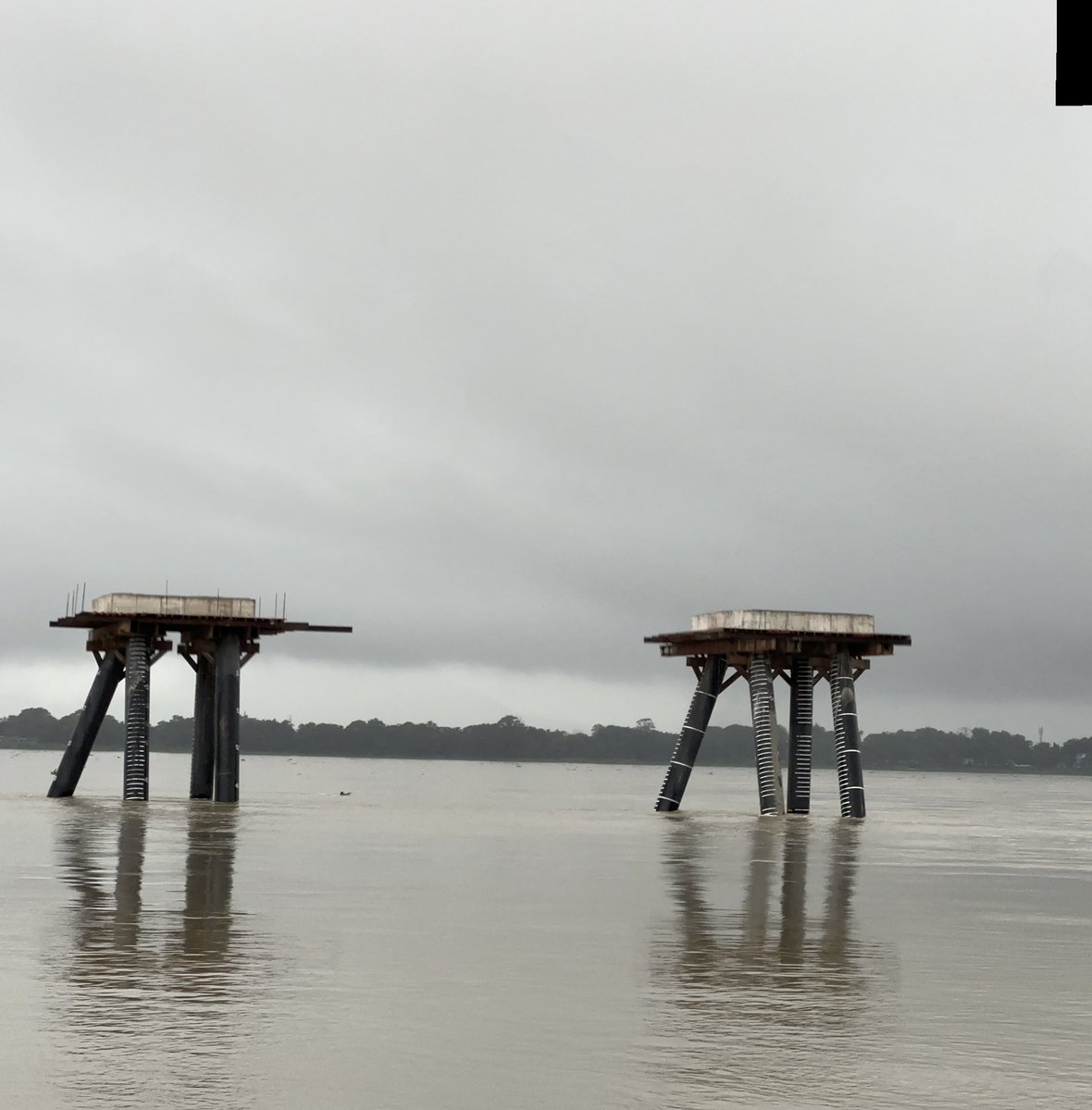 annaverma27's tweet photo. Commendable efforts by the government in transforming Assam’s waterways! This initiative not only opens up significant business opportunities but also promises to alleviate traffic congestion. Let’s ensure sustainable growth while respecting nature. #Assam #WaterDevelopment https://t.co/DrSLyChDjK
