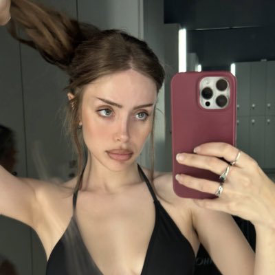 #NewProfilePic https://t.co/Qvg3HluKBk<a href="/tag/newprofilepic"class="tags">#NewProfilePic</a>