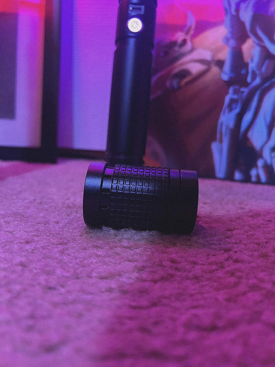 thedripjedi's tweet photo. IT’S A SPLIT SABER!!! 🤩 

My bro Matt Over @ Legion Sabers sent me two NEW Xeno 3 Baselit sabers WITH a QUICK CONNECT coupler to go from Jar’Kai to a saberstaff in an INSTANT! 

I’m basically Cal Kestis now 🔥 

(And I JUST said I need to get some new RGBS) 😁 #SabersOut #swtwt https://t.co/h4K0Yjmp5T