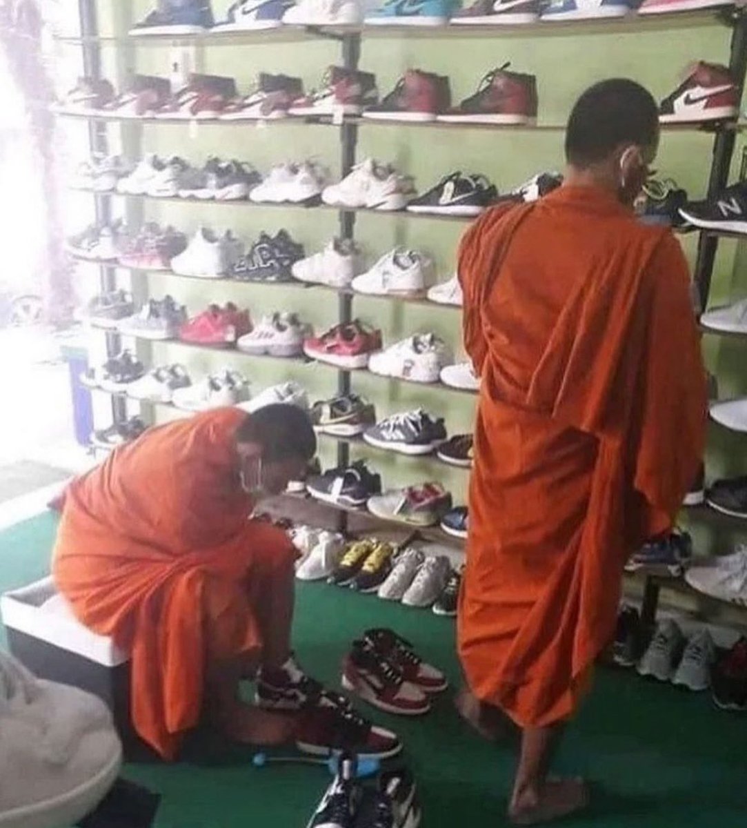 DRIP Check <a href="/Nike/">Nike</a>