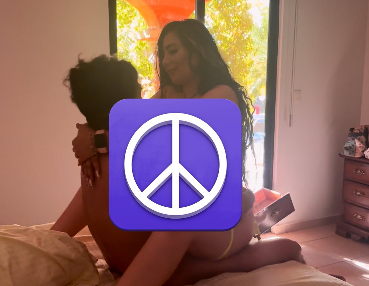 Monyfigueroa1's tweet photo. Ya puedes ver el video que grabé en la Pool party 
Descárgalo en https://t.co/a6g2pRBG99 https://t.co/jlDuK92vGu