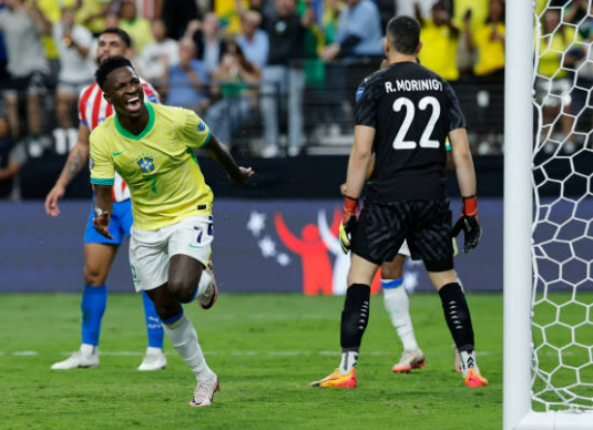 GRNN9FJW0AAu5wS?format=png&name=small