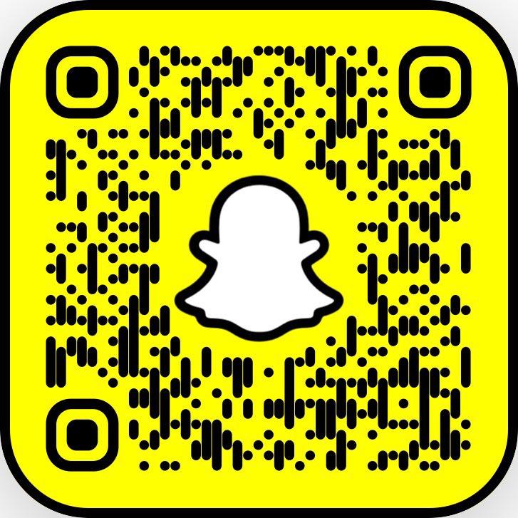 Cryptogod419's tweet photo. @Rothmus Anyone from uk or usa add my snap https://t.co/wzbX2FlB9g https://t.co/9h94ynDud8