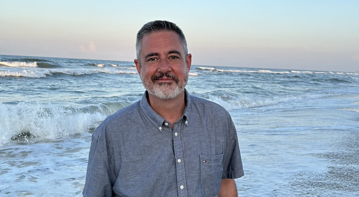 davebiddle's tweet photo. Greetings from OBX my friends. https://t.co/3lY8Iztnr9
