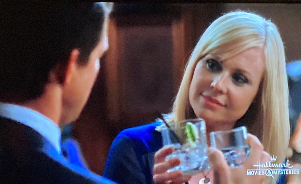 heartie_jan's tweet photo. @SwingMyHeartPod @hallmarkmystery https://t.co/687lRcUOrj