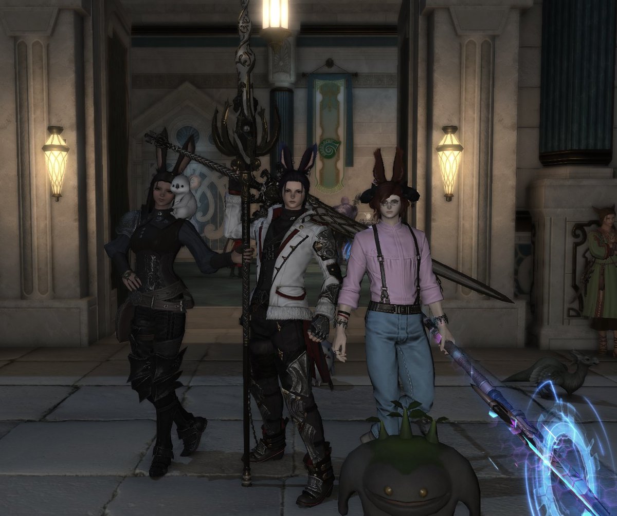 DAWNTRAIL MSQ GOING LIVE AT 730 PST (10 MINUTES!!!) 

BEEN WAITING 2 YEARS FOR THIS, HELLA EXCITED!!!

( wimn and yari here too <3 )