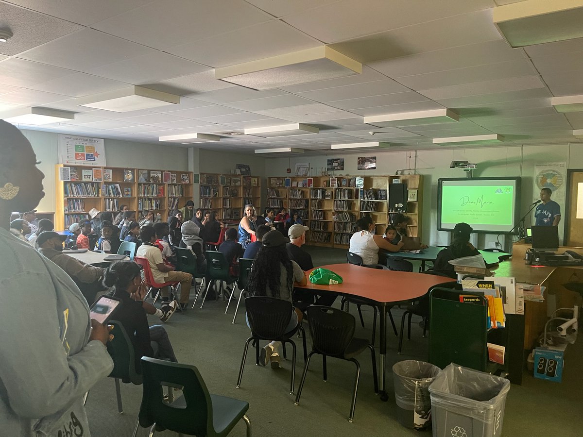 A perfect way to end the school year 🎧 Today we had our Listening Party to celebrate our hip-hop&amp;spoken word poetry project! Ss got to hear each other's tracks live 🔥 for the first time, with our families in attendance!