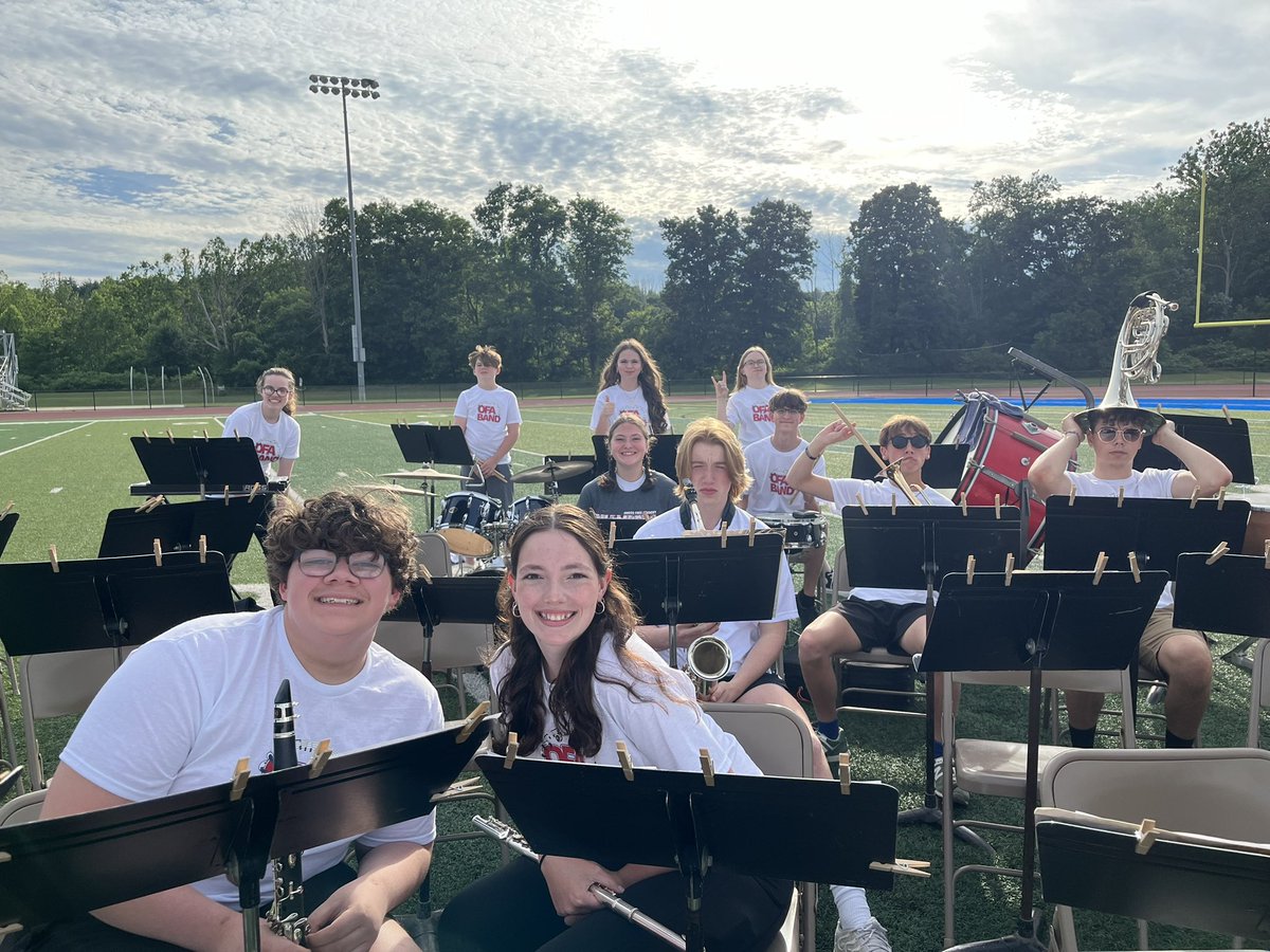 OABands's tweet photo. A gorgeous graduation!  We are so happy we get to celebrate our seniors with music!  We will miss them and wish them only the greatest happiness.  Congratulations OFA class of 2024! @OAUpdate @OaBoosters https://t.co/aG1CX5744G