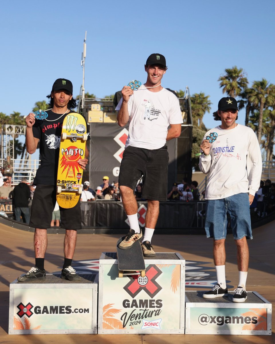 XGames's tweet photo. Men’s Skateboard Vert Podium!
🥇: @tomschaar
🥈: Moto Shibata
🥉: Jimmy Wilkins
#XGamesVentura 2024 Presented by @sonicdrivein! https://t.co/cVAuc0GGCN