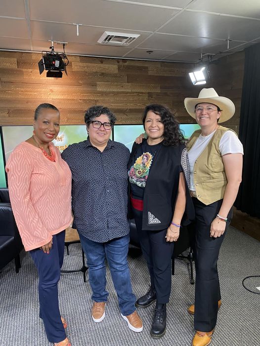 Thanks, Eugenia Rodríguez, Mónica López, and Elizabeth González Morales for this experience! In English and Spanish on my Melissa Shepherd-Williams YouTube channel! In honor of the LGBTQIA+ community, this “Our Time” episode is powerful! #ourtime
#pridemonth
#healingcommunity