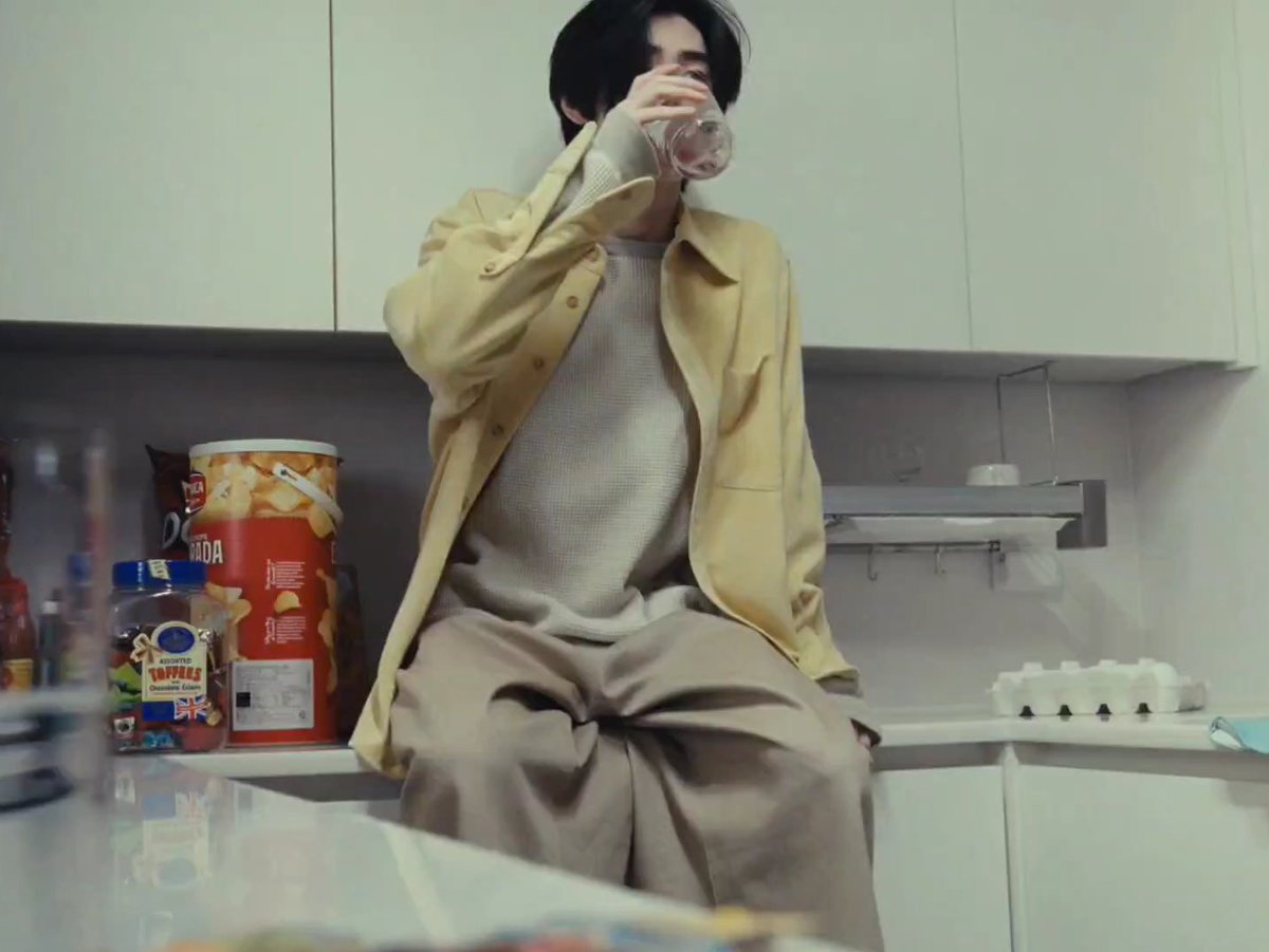 ❄️얼음별 tweet media