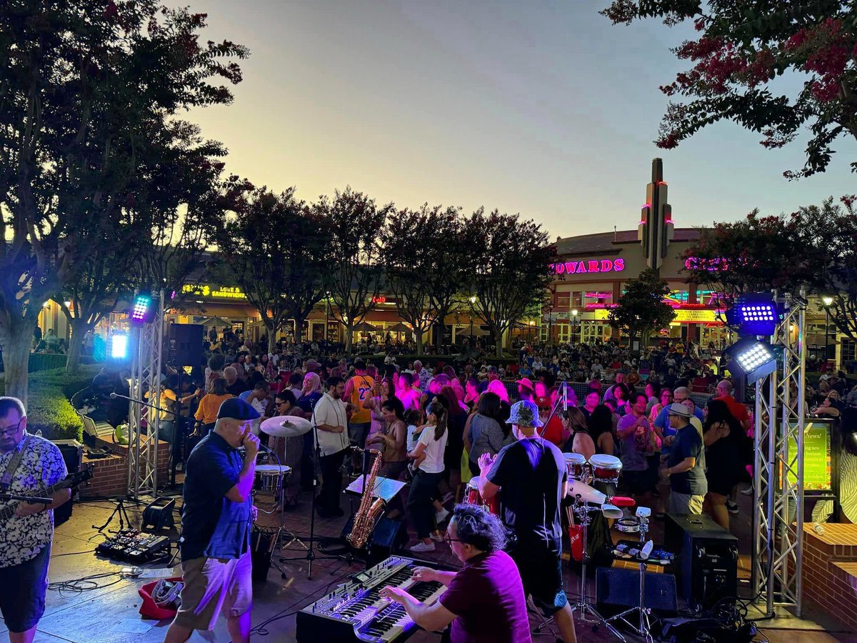 Mento Buru tweet media