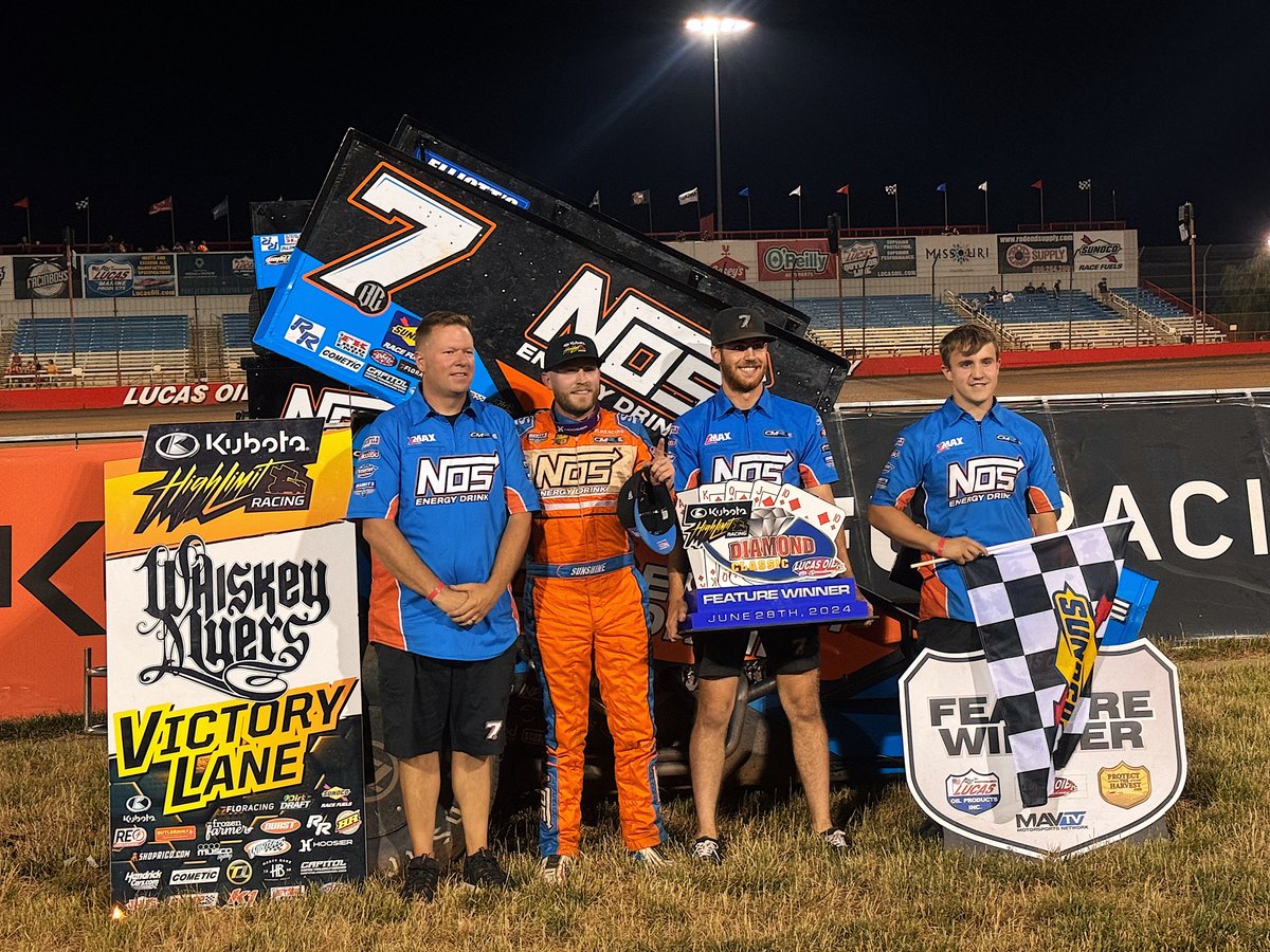 High Limit Racing (@highlimitracing) on Twitter photo Thatβs the fourth trip to @WhiskeyMyers Victory Lane for the <a href="/ClausonMarshall/">Clauson Marshall Racing</a>, <a href="/NosEnergyDrink/">NOS Energy Drink</a> #7BC!
<a href="/TyCourtney7BC/">Tyler Courtney</a> does it in spectacular fashion winning from 9th as the fourth different leader at @LucasSpeedway! Thatβs the fourth trip to @WhiskeyMyers Victory Lane for the <a href="/ClausonMarshall/">Clauson Marshall Racing</a>, <a href="/NosEnergyDrink/">NOS Energy Drink</a> #7BC!
<a href="/TyCourtney7BC/">Tyler Courtney</a> does it in spectacular fashion winning from 9th as the fourth different leader at @LucasSpeedway!