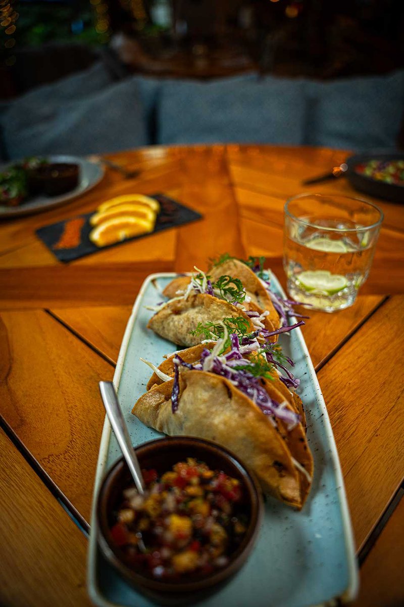 Food and Travel MX (@foodandtravelmx) on Twitter photo La CDMX brilla con take overs culinarios en <a href="/FSMexico/">Four Seasons Mexico</a>. Descubre los talentos de chefs invitados en los restaurantes Zanaya e Il Becco. ¡No te pierdas estos eventos únicos!
➡️bit.ly/TO-4SMX La CDMX brilla con take overs culinarios en <a href="/FSMexico/">Four Seasons Mexico</a>. Descubre los talentos de chefs invitados en los restaurantes Zanaya e Il Becco. ¡No te pierdas estos eventos únicos!
➡️bit.ly/TO-4SMX