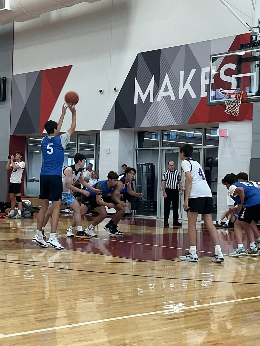 Eastview Boys Basketball (@evboyshoops) on Twitter photo Great two days at the <a href="/BadgerMBB/">Wisconsin Basketball</a> team camp! We brought two teams and had the opportunity to play against some great varsity programs from Iowa and Wisconsin! Both teams went 2-2 and made big strides in growing and improving as a team! <a href="/EVHSAthletics/">Eastview Athletics</a> Great two days at the <a href="/BadgerMBB/">Wisconsin Basketball</a> team camp! We brought two teams and had the opportunity to play against some great varsity programs from Iowa and Wisconsin! Both teams went 2-2 and made big strides in growing and improving as a team! <a href="/EVHSAthletics/">Eastview Athletics</a>