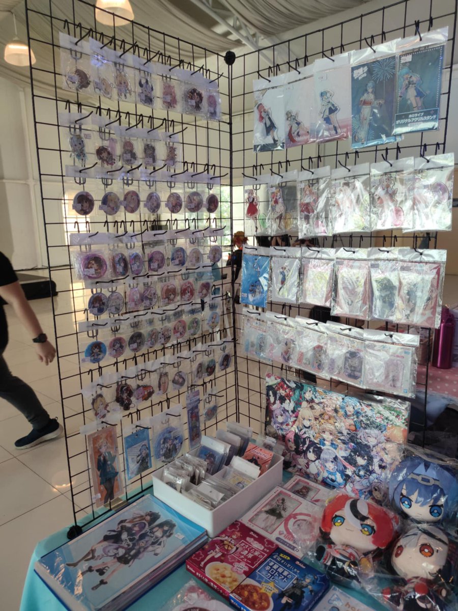 The39Shop's tweet photo. Our setup for #ONLivePH at booth EX02! Come and say hi to us! https://t.co/sx3oZ5FkGj