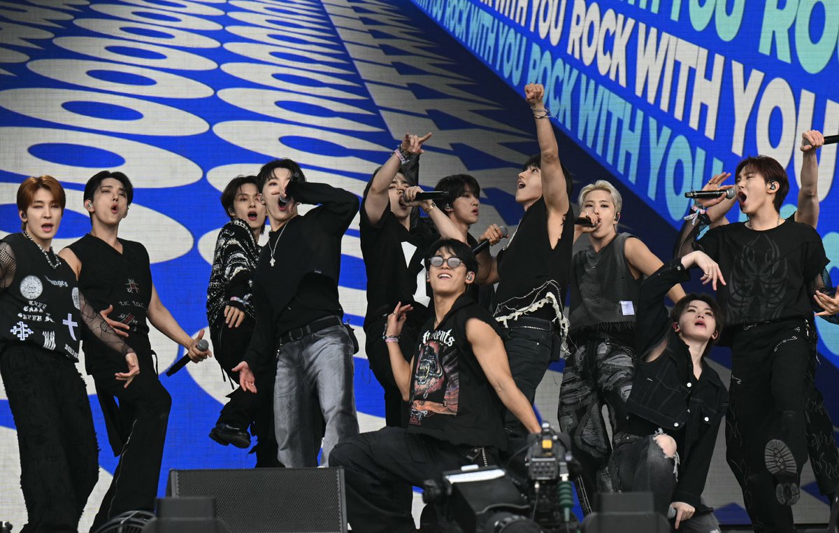 World Music Awards (@worldmusicaward) on Twitter photo #SEVENTEEN makes history becoming the 1st K-Pop Band to perform at Glastonbury, and brings the house down with their incredible performance on the main Pyramid stage, showcasing their amazing live vocals!πͺπ₯π°π·πΊπΊπΊπΊπΊπΊπΊπΊπΊπΊπΊπΊπΊπ€ποΈπ¬π§π₯πππ€
SET
Maestro
Ready to Love #SEVENTEEN makes history becoming the 1st K-Pop Band to perform at Glastonbury, and brings the house down with their incredible performance on the main Pyramid stage, showcasing their amazing live vocals!πͺπ₯π°π·πΊπΊπΊπΊπΊπΊπΊπΊπΊπΊπΊπΊπΊπ€ποΈπ¬π§π₯πππ€
SET
Maestro
Ready to Love