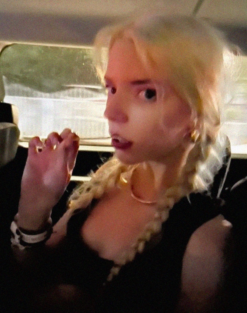 📲 𝗜𝗻𝘀𝘁𝗮𝗴𝗿𝗮𝗺 › Stories › 𝗚𝘄𝗲𝗻𝗱𝗼𝗹𝘆𝗻 𝗦𝗮𝗶𝗻𝘁-𝗣𝗲̀𝗿𝗲 / <a href="/fairybutterfIy/">𝖦𝗐𝖾𝗇𝖽𝗈𝗅𝗒𝗇</a> › I don't know about you but yesterday I went to my bestfriend’s concert! © #InstagramRP