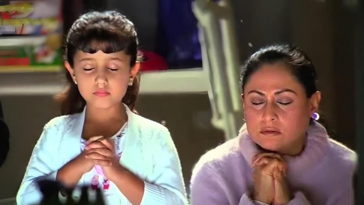 sagarcasm's tweet photo. Indians right now

#INDvsSAFinal https://t.co/KGCjh8hqxq