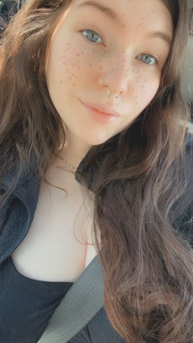 Pregnancy glow 😌☀️ https://t.co/aWyxGph1FW