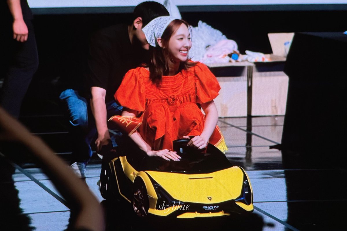 240629pre.

#TWICE #NAYEON #트와이스 #나연 #ナヨン