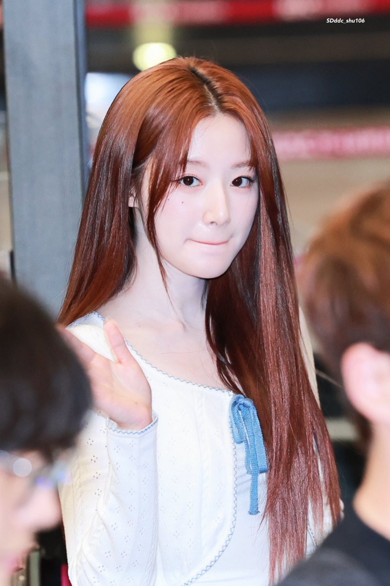 SDddc_shu106's tweet image. 240629 GMP
โฃ๏ธโฃ๏ธโฃ๏ธ
#์ํ #่่ฏ #SHUHUA
#์์ด๋ค #์ฌ์์์ด๋ค #GIDLE