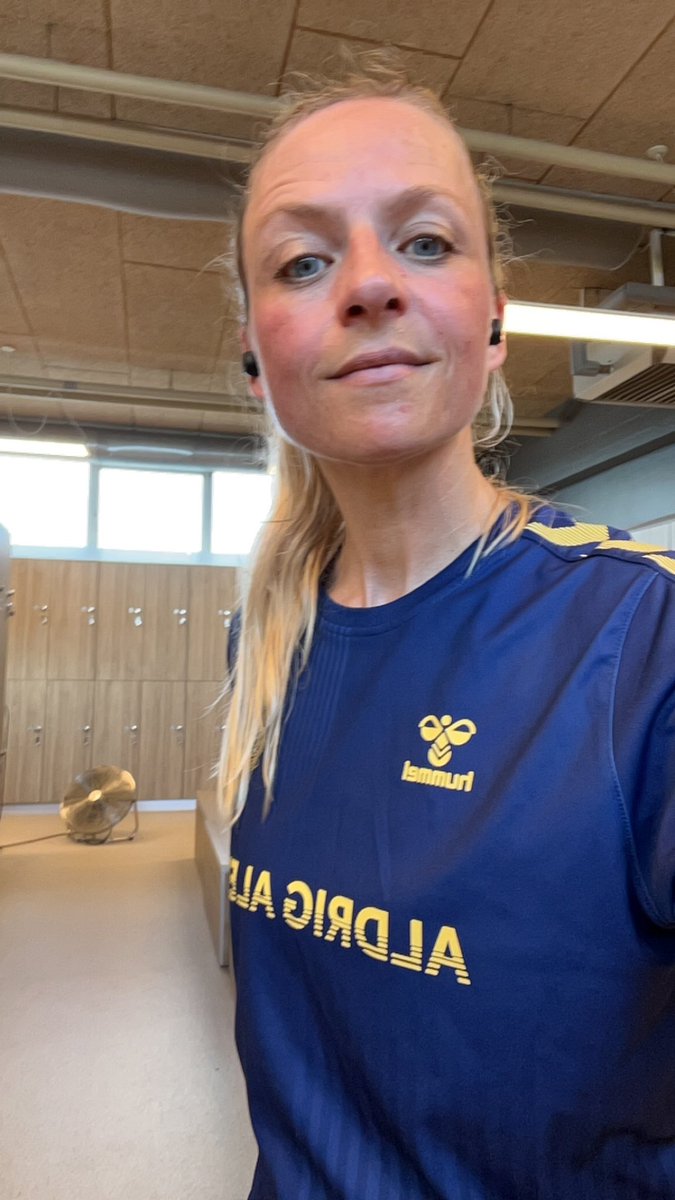 Mette Brix tweet media