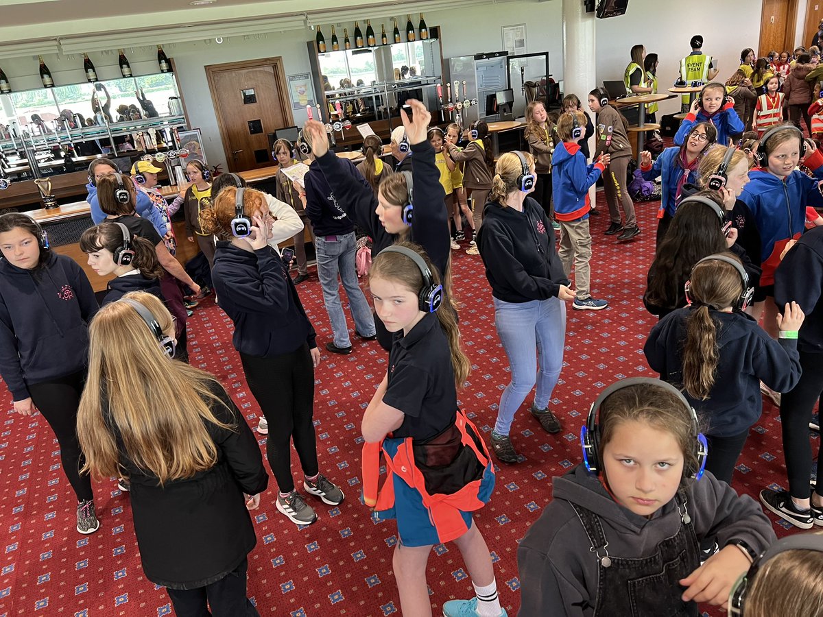 GGLeeds's tweet photo. Silent Disco!  We like to move it move it! #granddayout https://t.co/4GsIIr9kfo