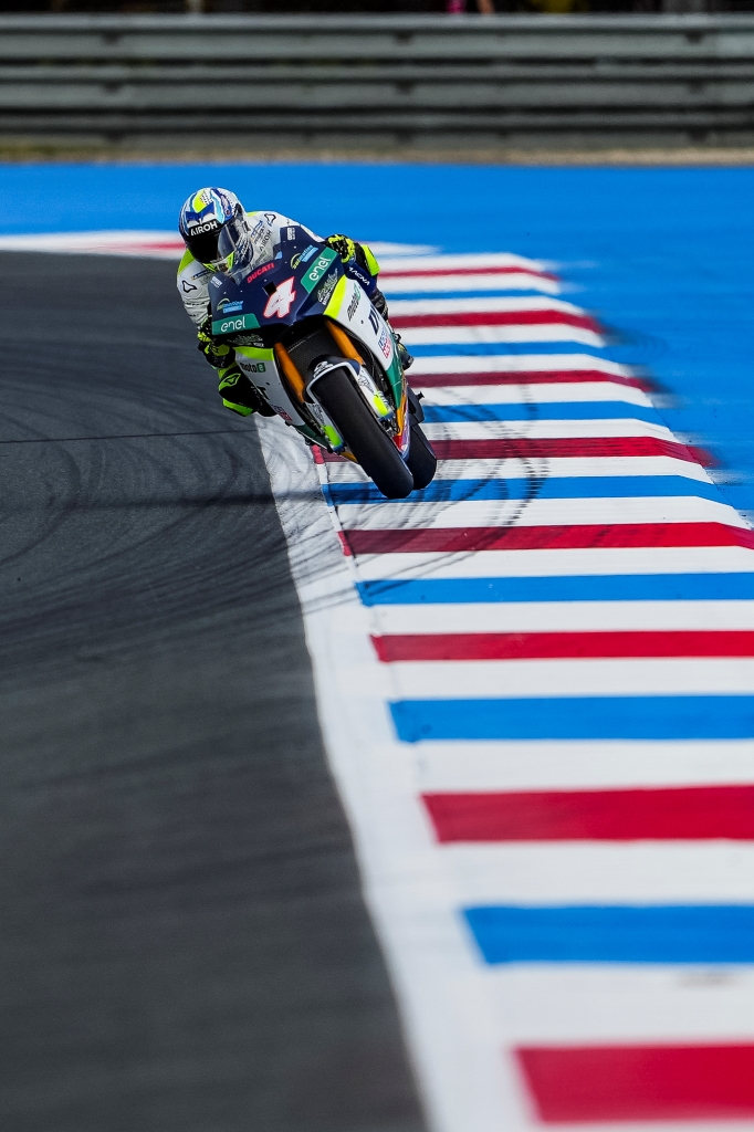 IntactGP's tweet photo. #DutchGP #MotoE Qualifying results

#FrontRowStart for @hector_garzo with 🅿️2️⃣ 

@3Tulovic will start from 🅿️7️⃣ in third row on his comeback 

🚥 will go out at 12:15 and 16:10 LT respectively

#Dynavolt #IntactGP at @ttcircuitassen https://t.co/xzIIXzR63j
