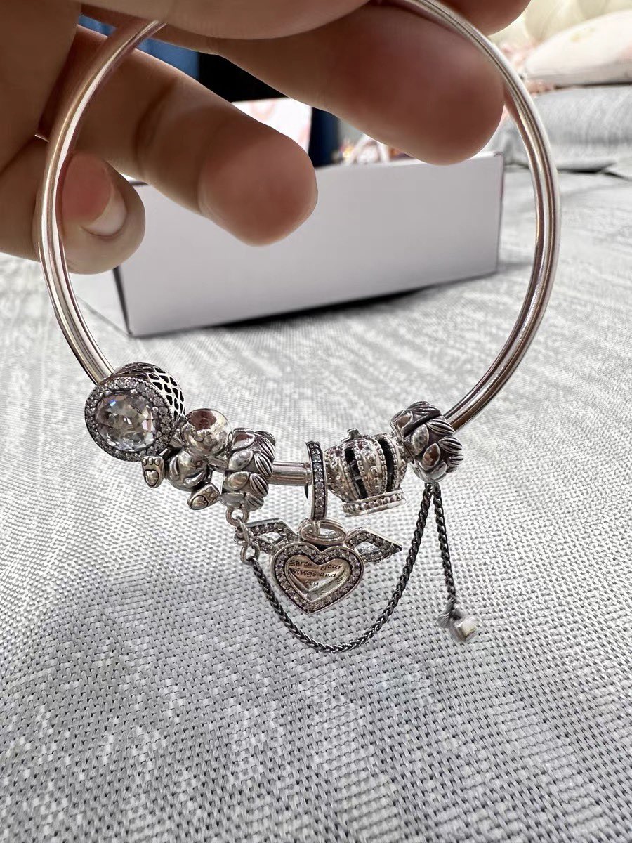itsthatu's tweet photo. ꒰ 490 ꒱⭐️

pandora 1 🌷⭐️

อุปกรณ์ครบ ถุง กล่อง 🎀

สนใจทักไลน์เลย🌷

#ส่งต่อแพนดอร่า #ส่งต่อแพนโดร่า #ส่งต่อpandora #pandora #แพนดอร่า #แพนโดร่า #มูราโน่ #แพนดอร่ามือ2 #แพนโดร่ามือ2 #pandoraมือ2 https://t.co/9mBNHyRp2A