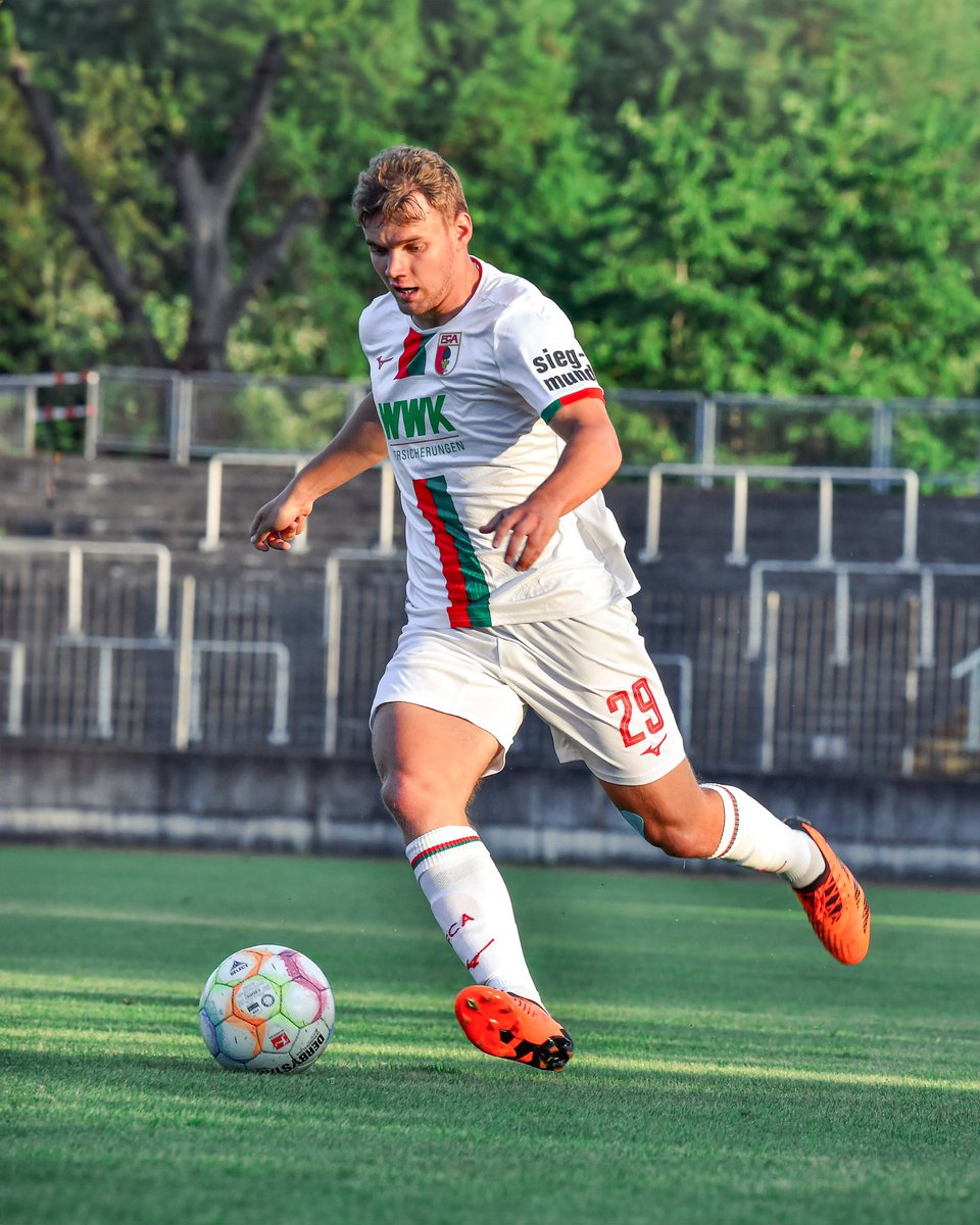 FC Augsburg Español tweet media