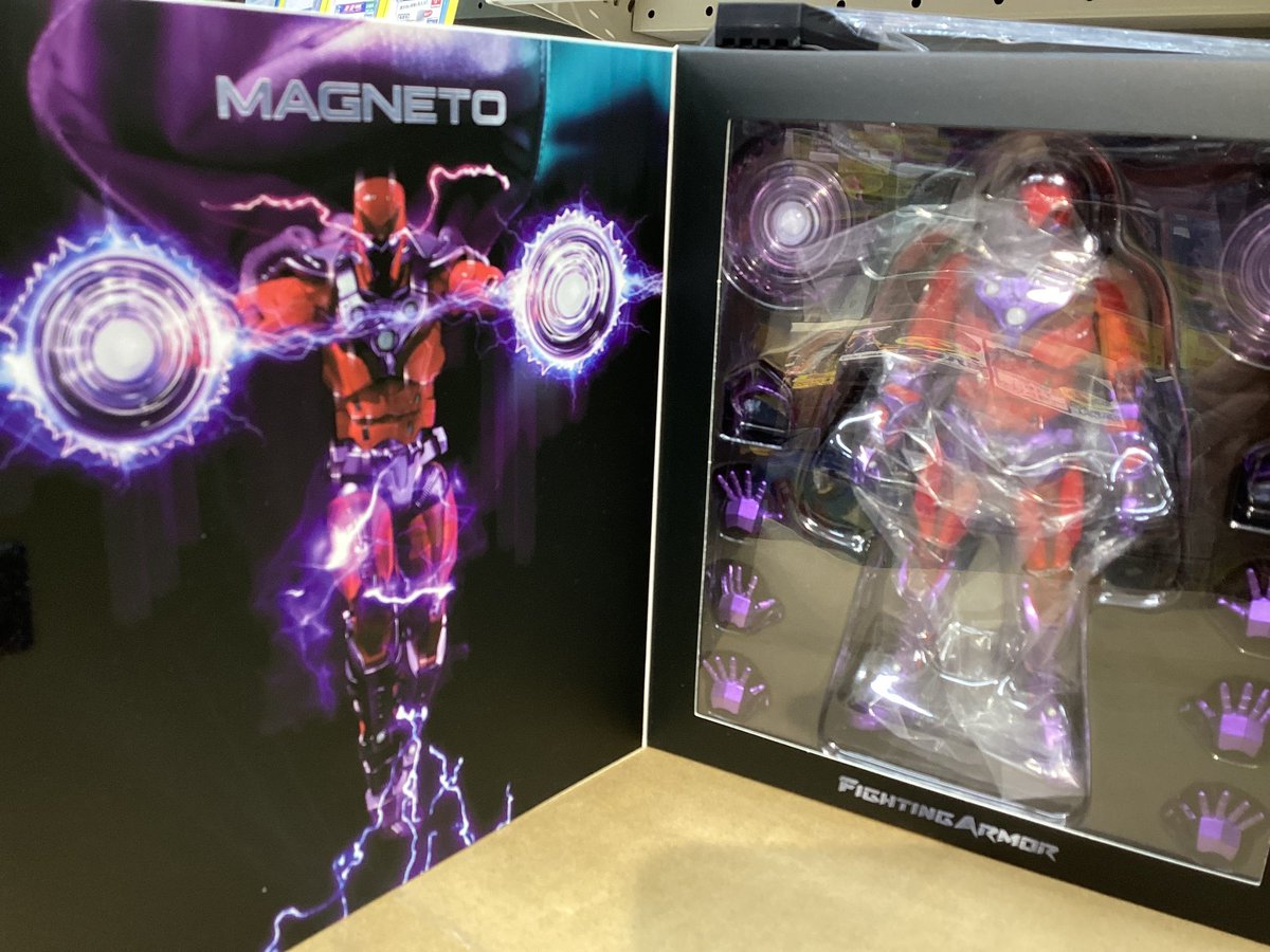 新商品】 #千値練 ファイティングアーマー マグニートー 入荷です