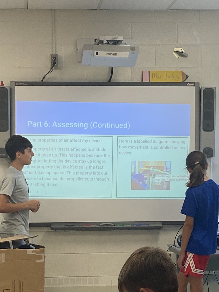 Mrs. Ladner tweet media