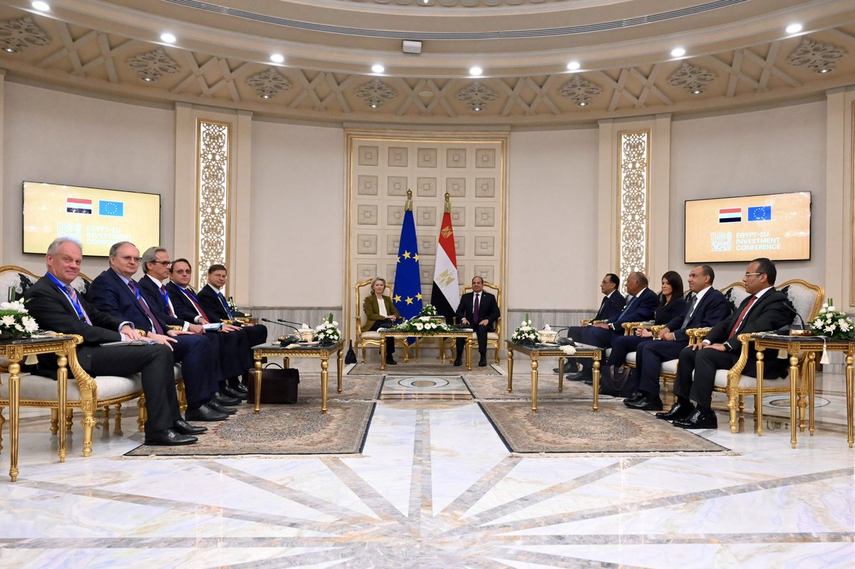 Honoured to meet again President of Egypt, H.E. El-Sisi, together with 🇪🇺European Commission President von der Leyen. 

Forward looking discussion on the strength and potential in our Strategic and Comprehensive Partnership.

To the benefit of the people of #Egypt and the #EU!