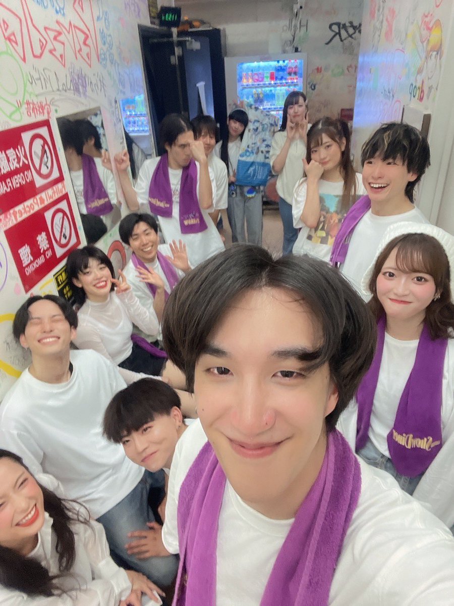 サタン春クールラストだったよ👾"
夏もお楽しみにっ🌞🌈🏄🍺